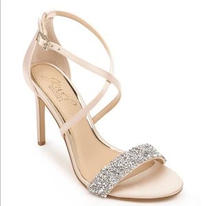 ⭐️ FLASH SALE ⭐️ Jewel by Badgley Mischka Nanna Evening Sandals